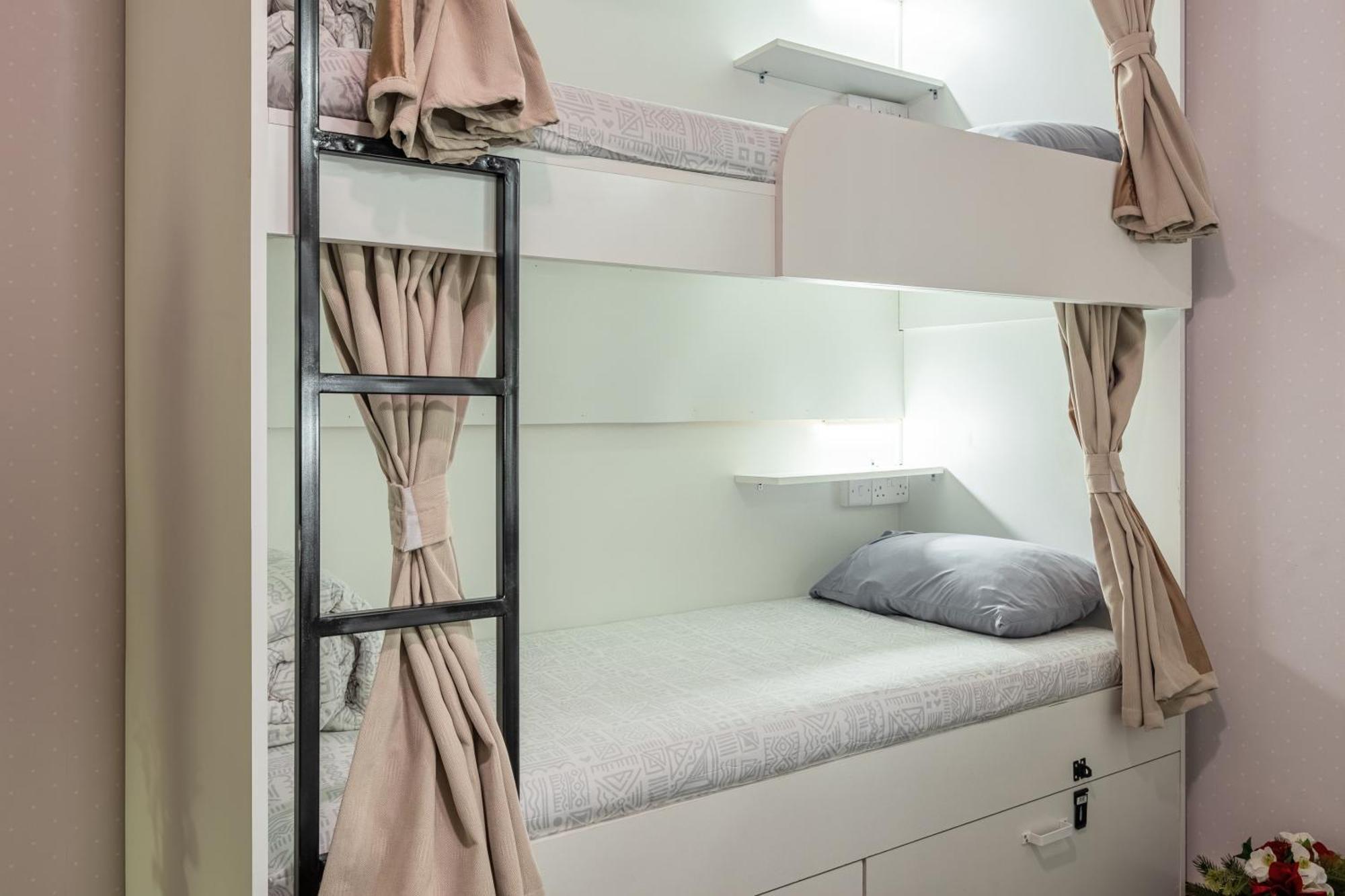 Saffron House Hostel