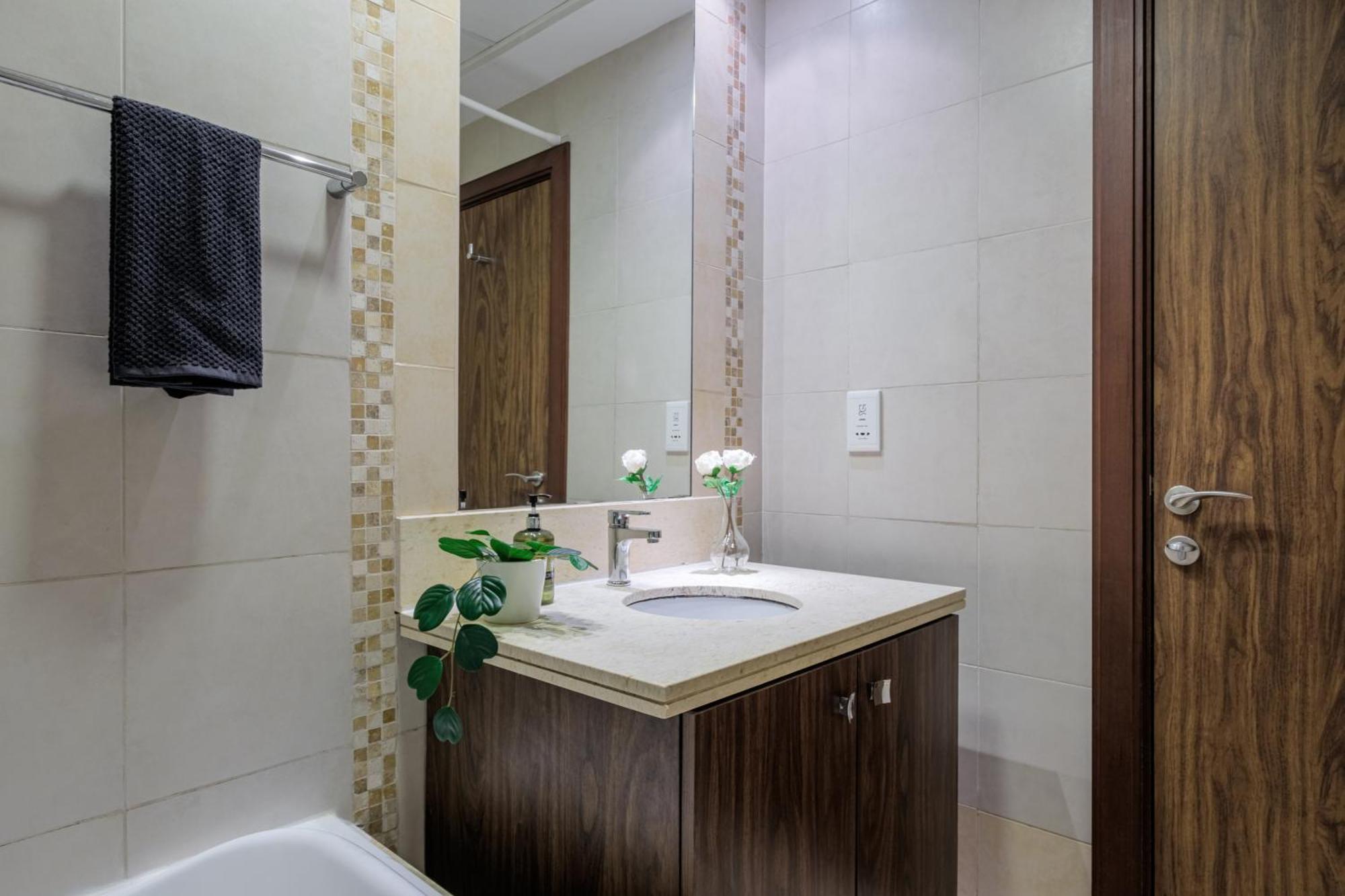 Hostel Saffron House