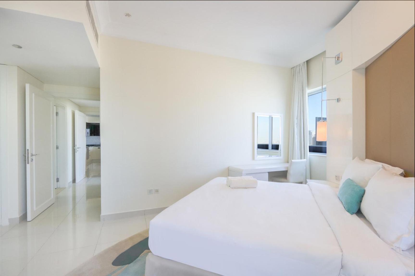 Homely 2br - Downtown Next To Mall * Dubai