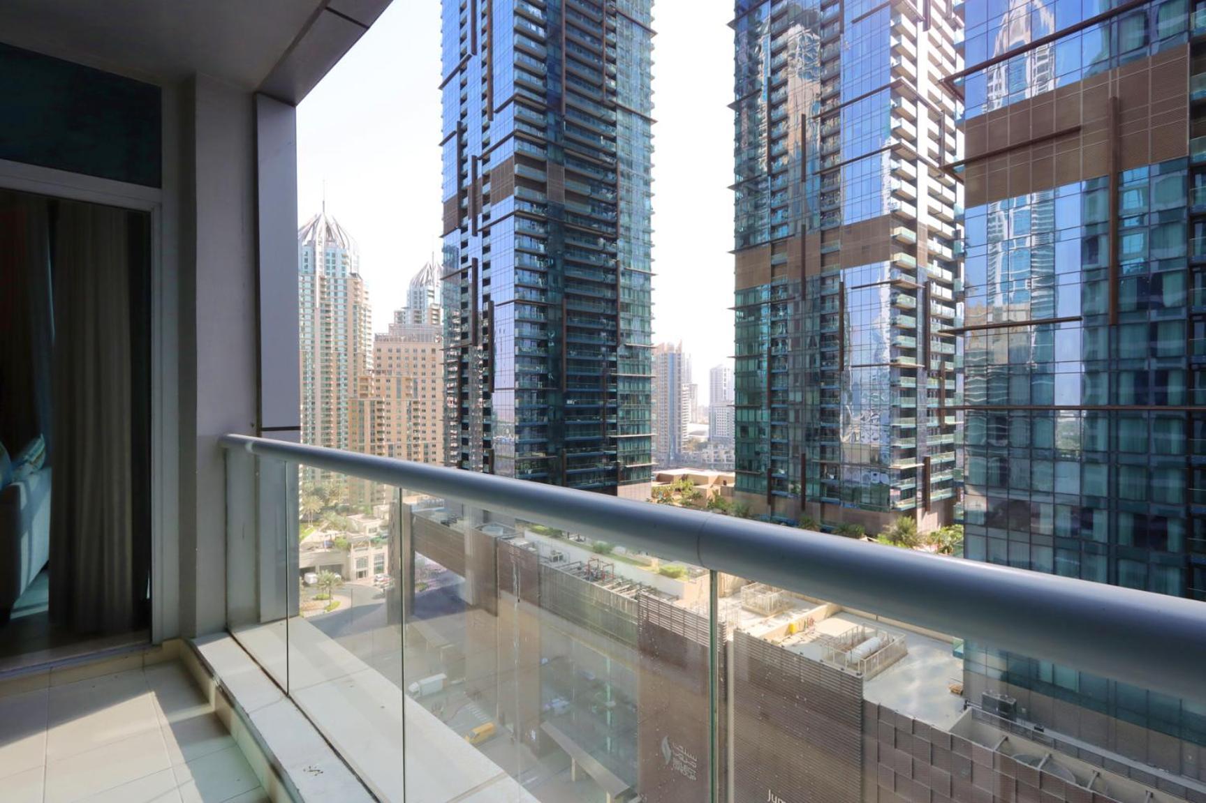 Apartment One-bedroom Piece Of Peace In Marina Dubai
