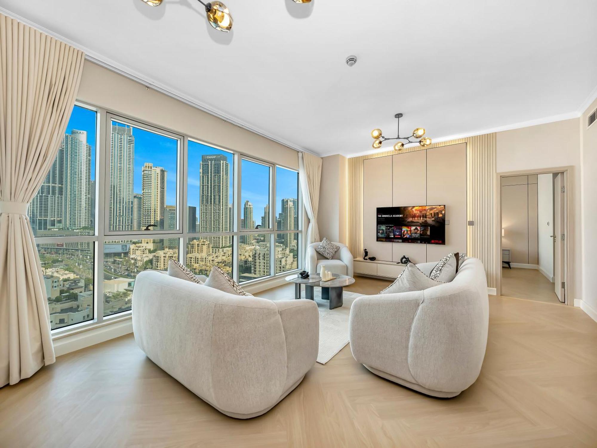 4 Bhk In Downtown With Iconic Burj Khalifa Views, 2 Minutes Walk To Dubai Mall