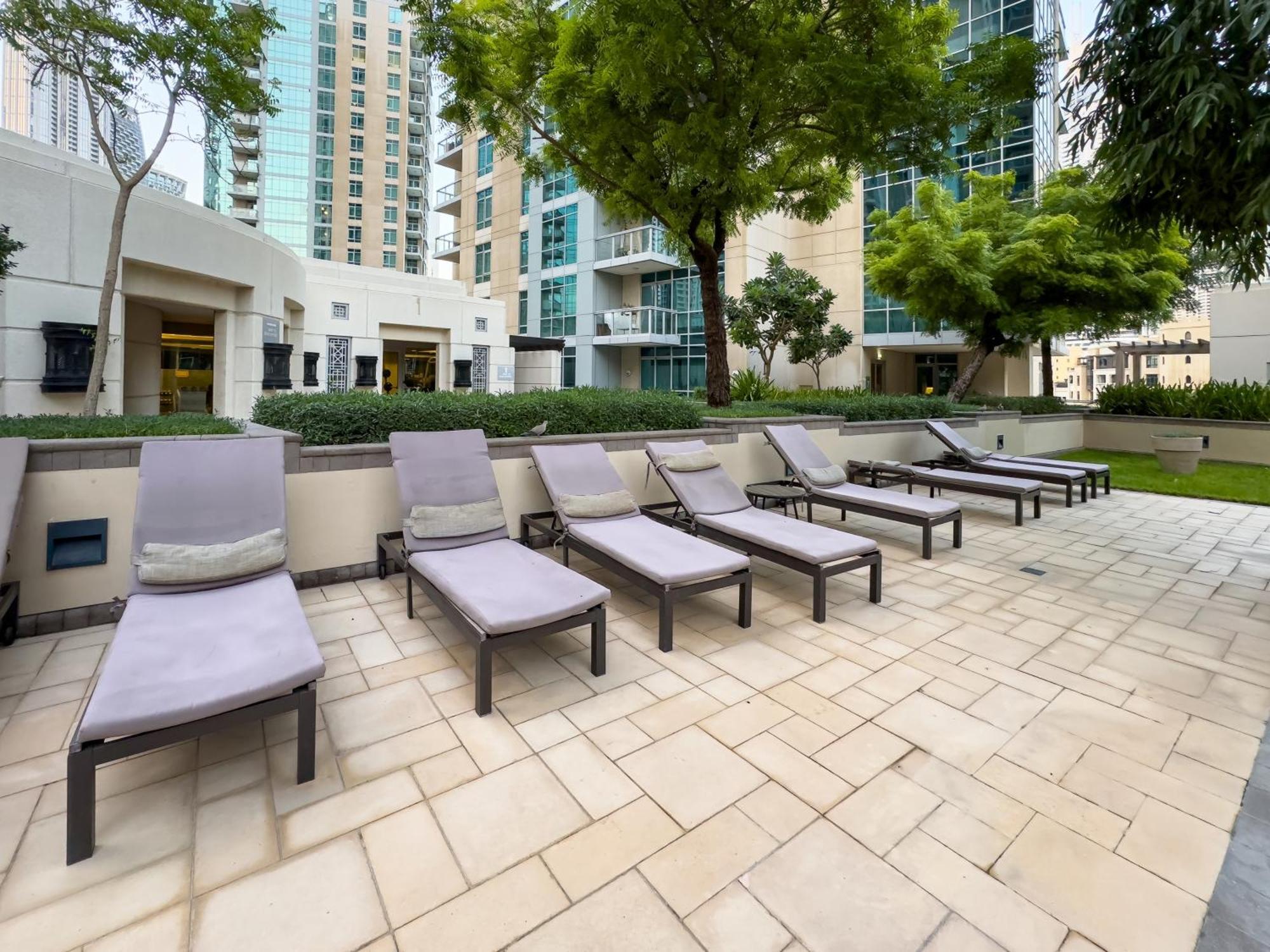 4 Bhk In Downtown With Iconic Burj Khalifa Views, 2 Minutes Walk To Dubai Mall Dubai