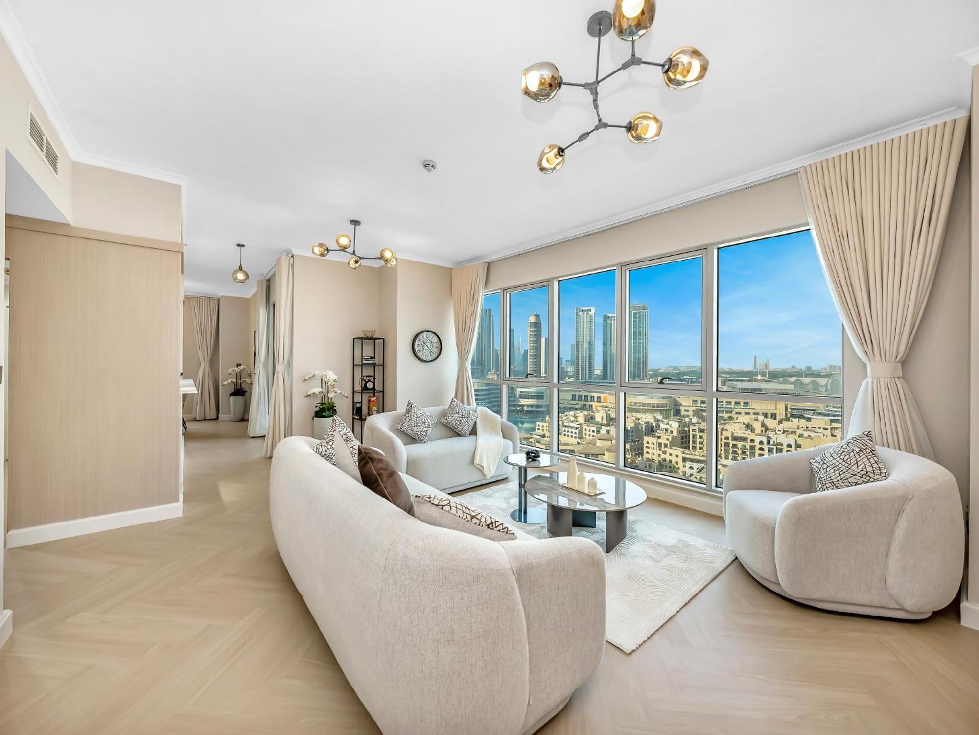 4 Bhk In Downtown With Iconic Burj Khalifa Views, 2 Minutes Walk To Dubai Mall Dubai
