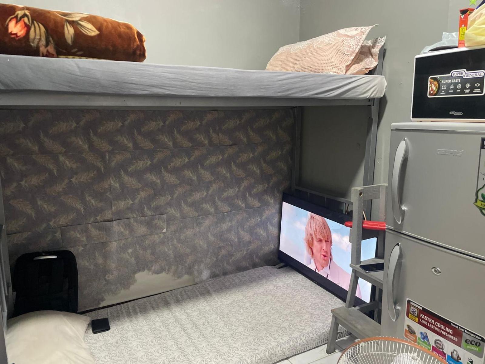 Capsule Bed Capsule hotel