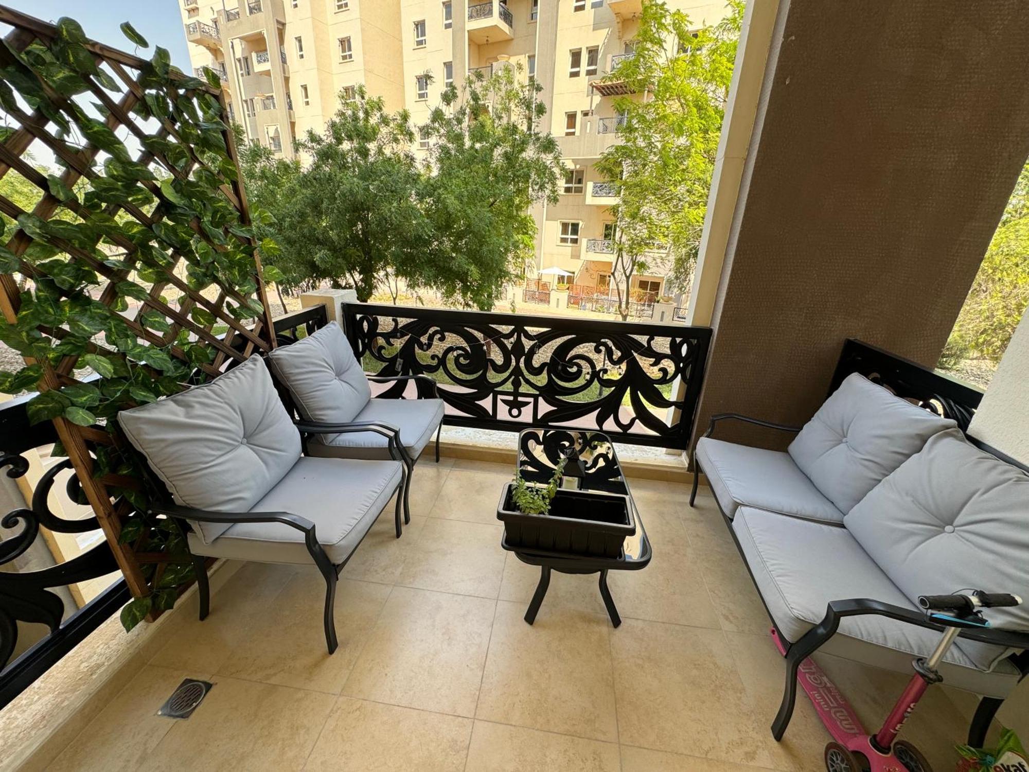 Lovely Brand New 3 Bedroom With Maids Dubai
