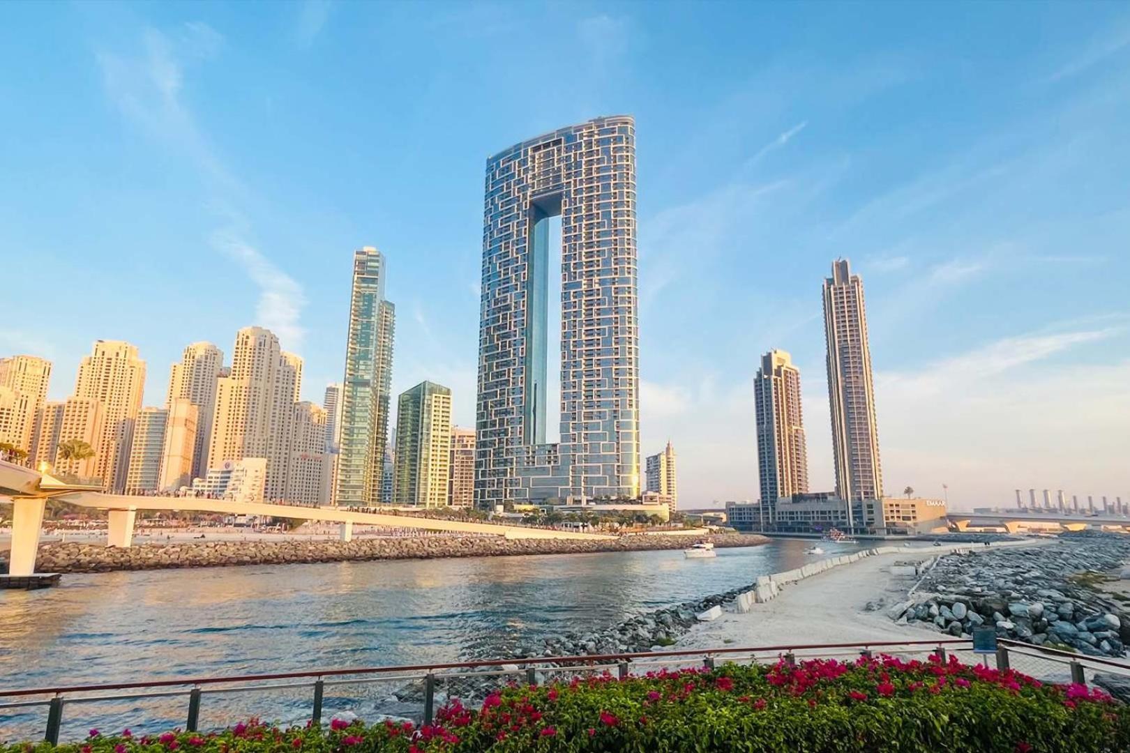 Livbnb - Boho Chic 3b Retreat With Sea View Address Dubai