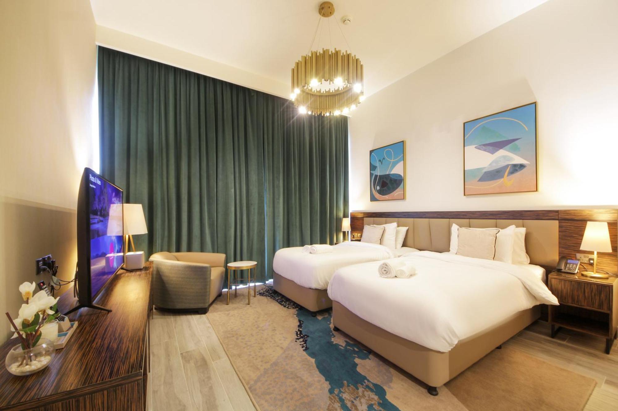 Avani Plus Palm View Apartment