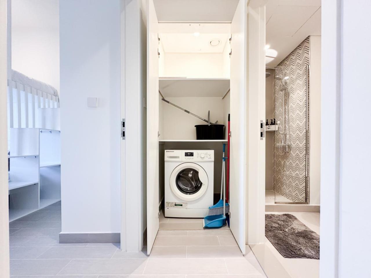 Luxury In Golfville Hills Apartment
