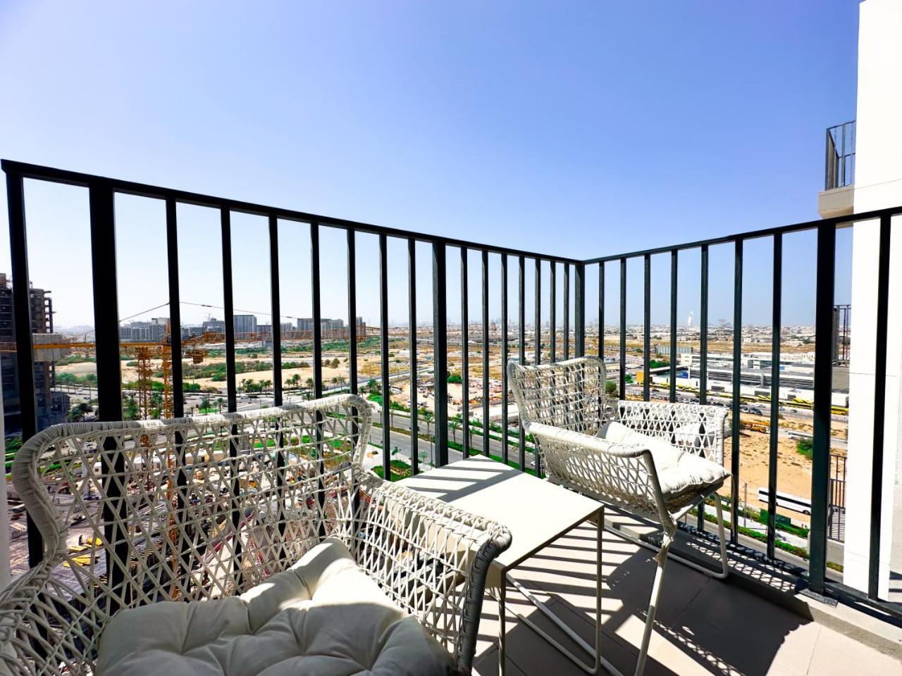 Luxury In Golfville Hills Dubai