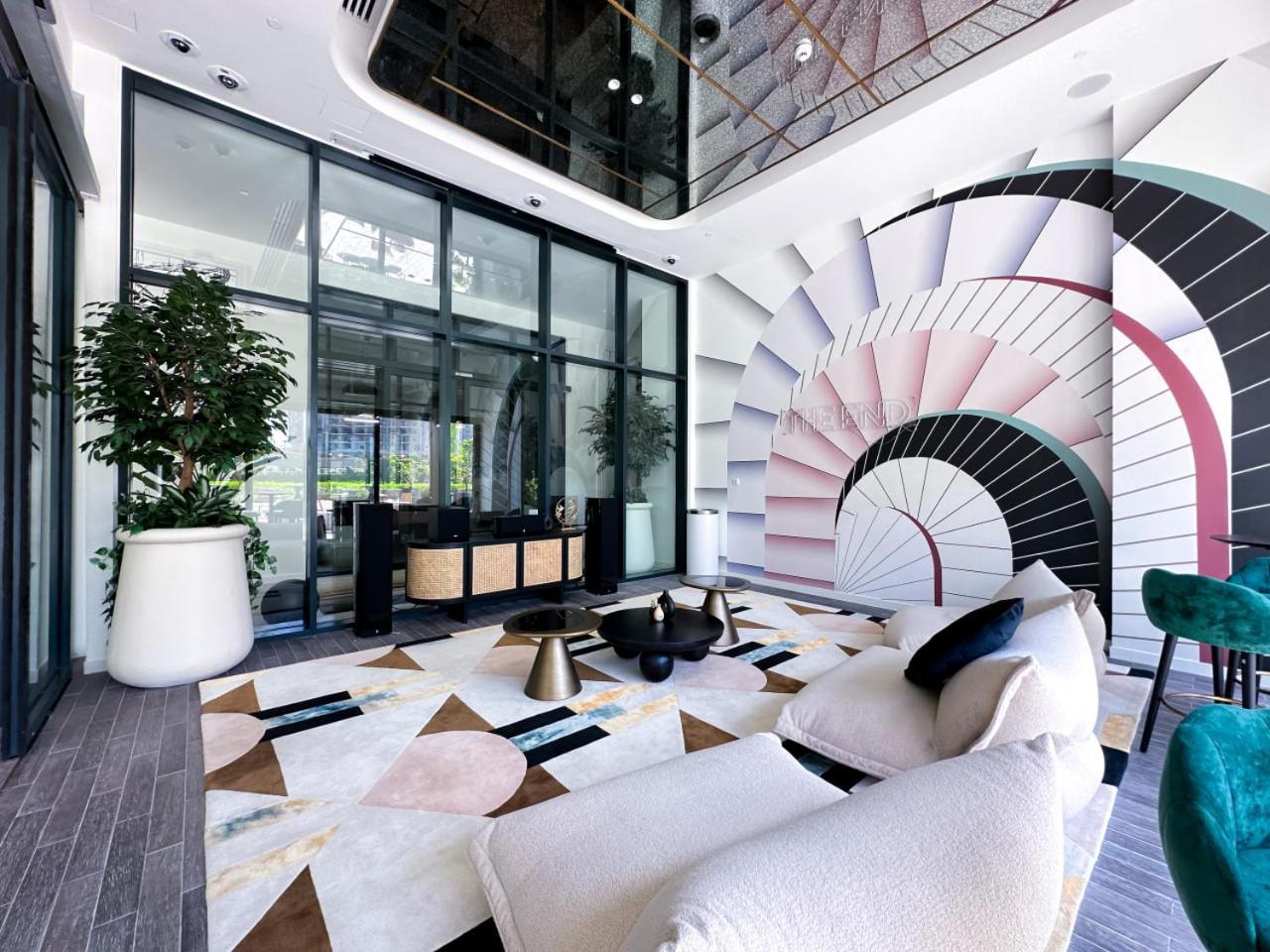 Luxury In Golfville Hills * Dubai