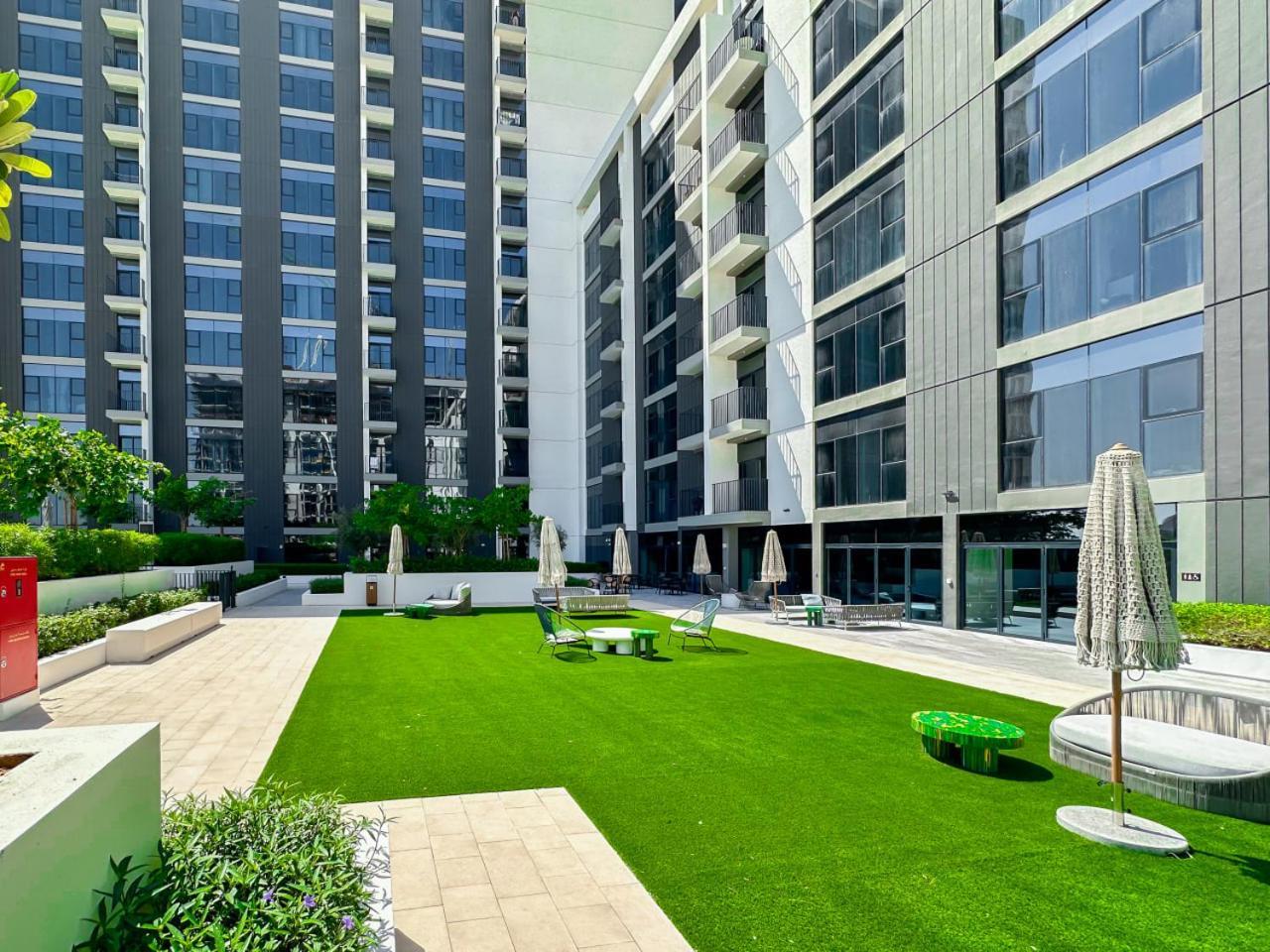 Apartment Luxury In Golfville Hills Dubai