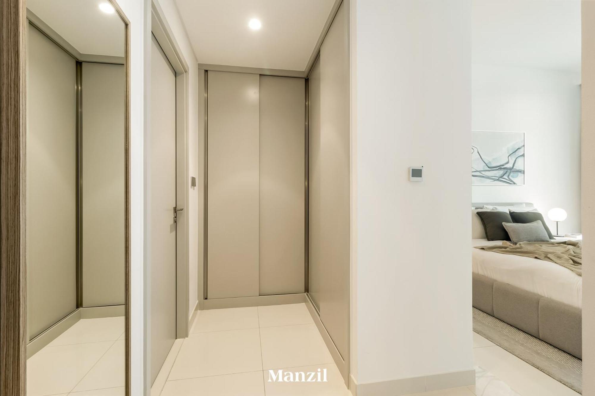 2br Coastal Luxury Retreat At Emaar Beachfront Apartment *