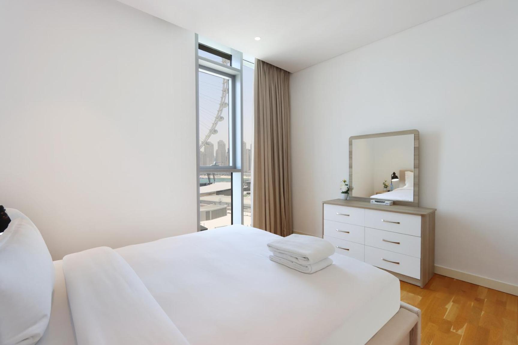Prime 3br With 1 And Full Ain View In Bluewaters Apartment