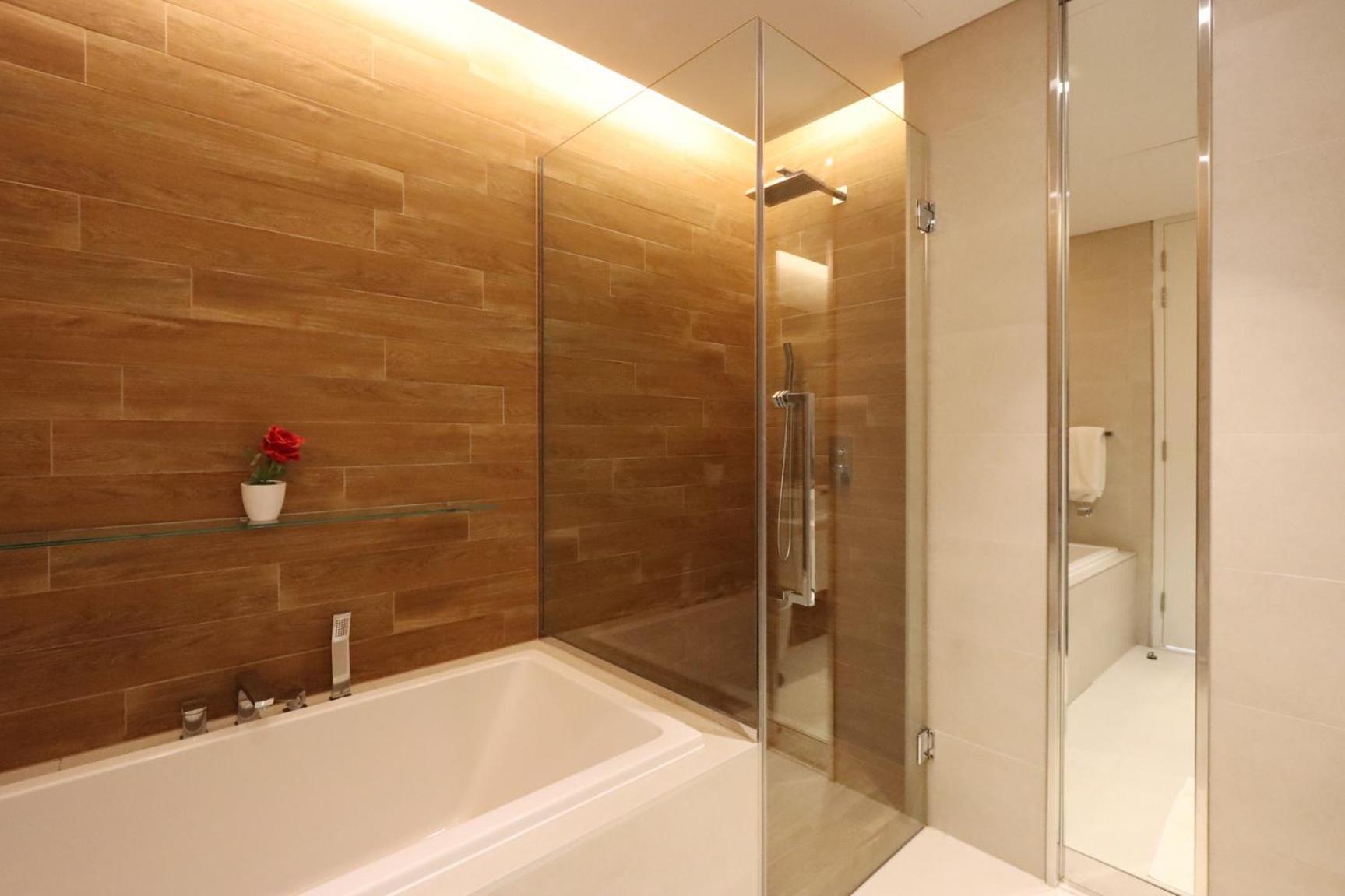 Prime 3br With 1 And Full Ain View In Bluewaters Apartment