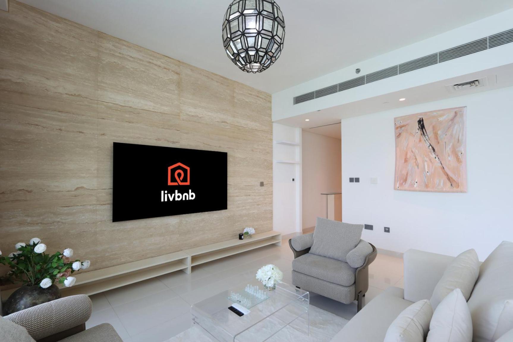 Livbnb- 3br With Marina Skyline View * Dubai