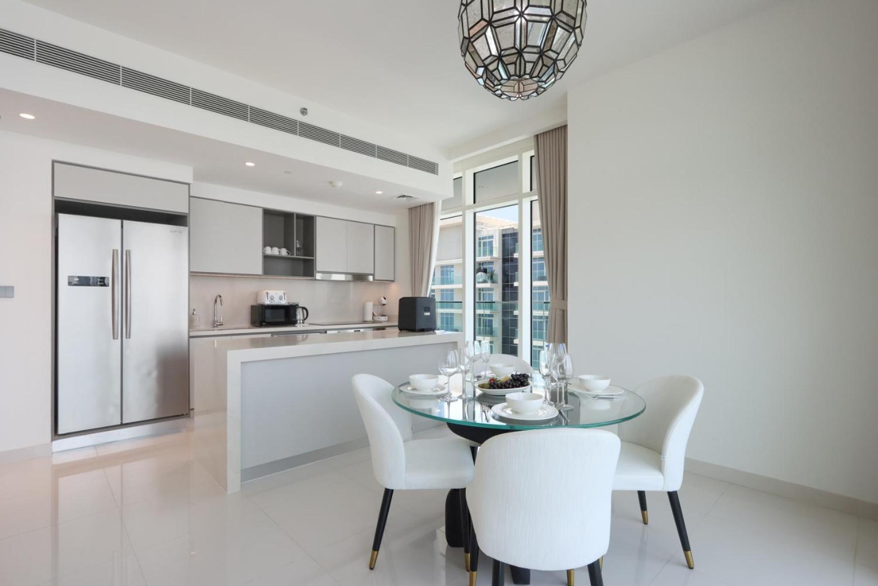 Livbnb- 3br With Marina Skyline View Apartment