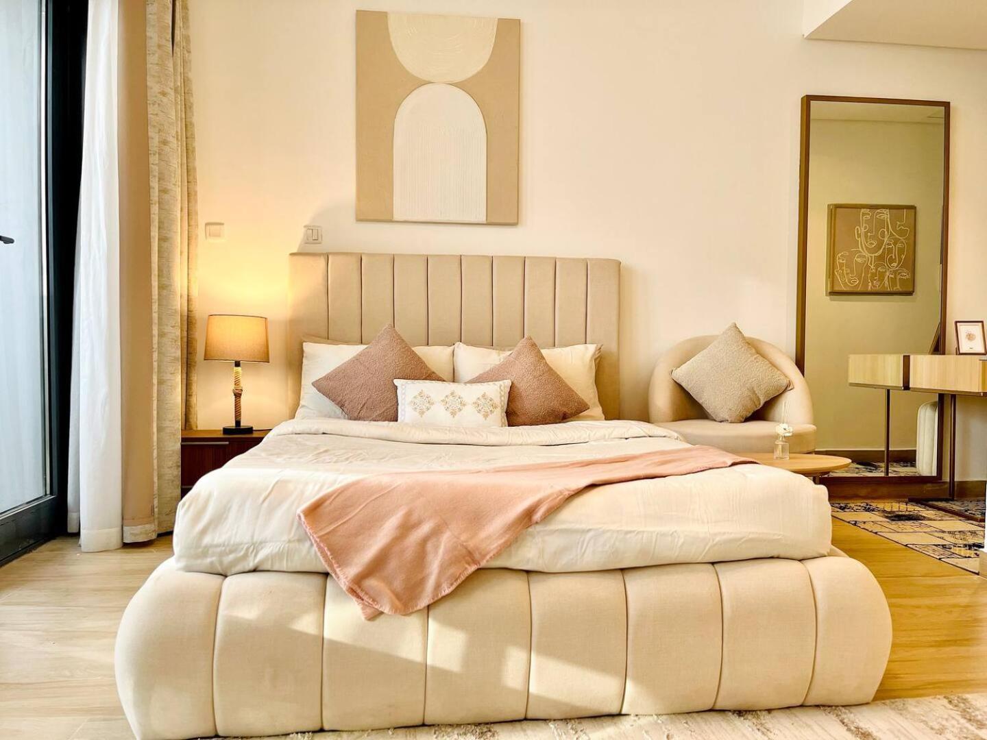 High-floor Luxurious Living In Jvc, Near Marina Dubai