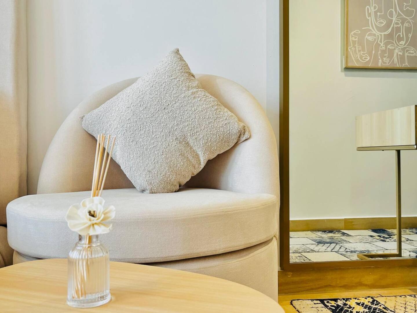 High-floor Luxurious Living In Jvc, Near Marina Apartment *
