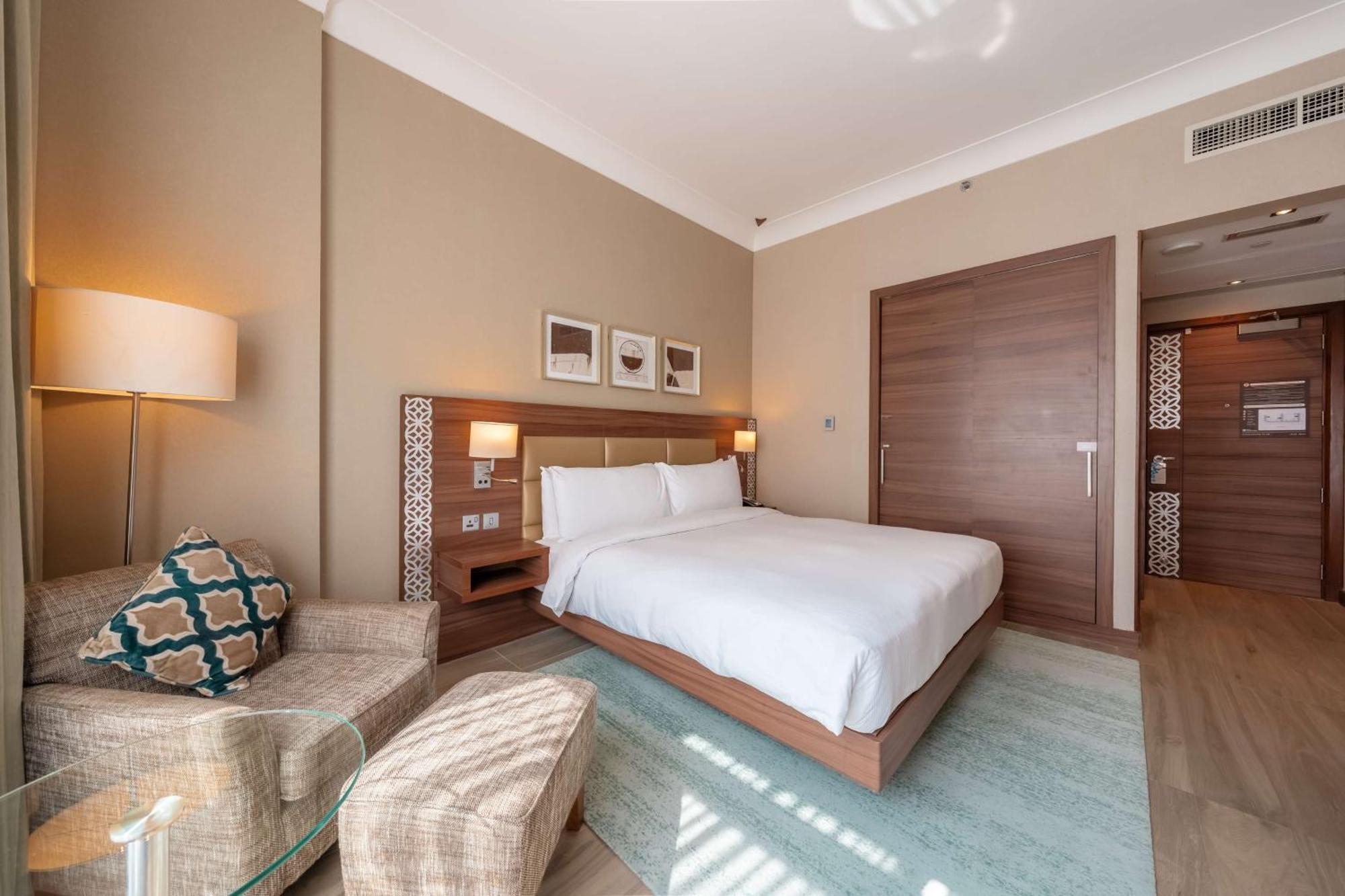 Hilton Garden Jumeirah Hotel Dubai