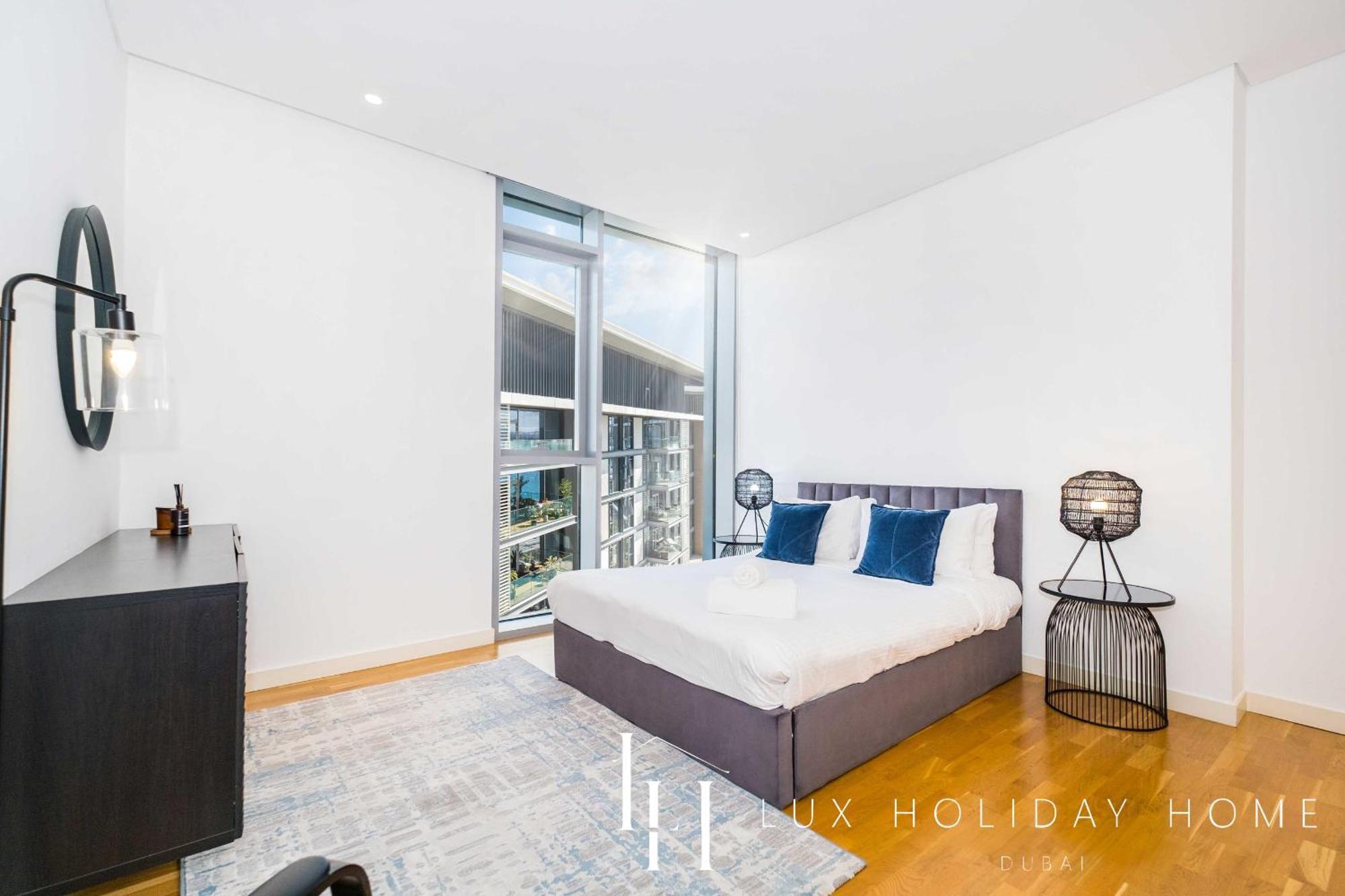 Lux - The Bluewater Island Apartment Dubai