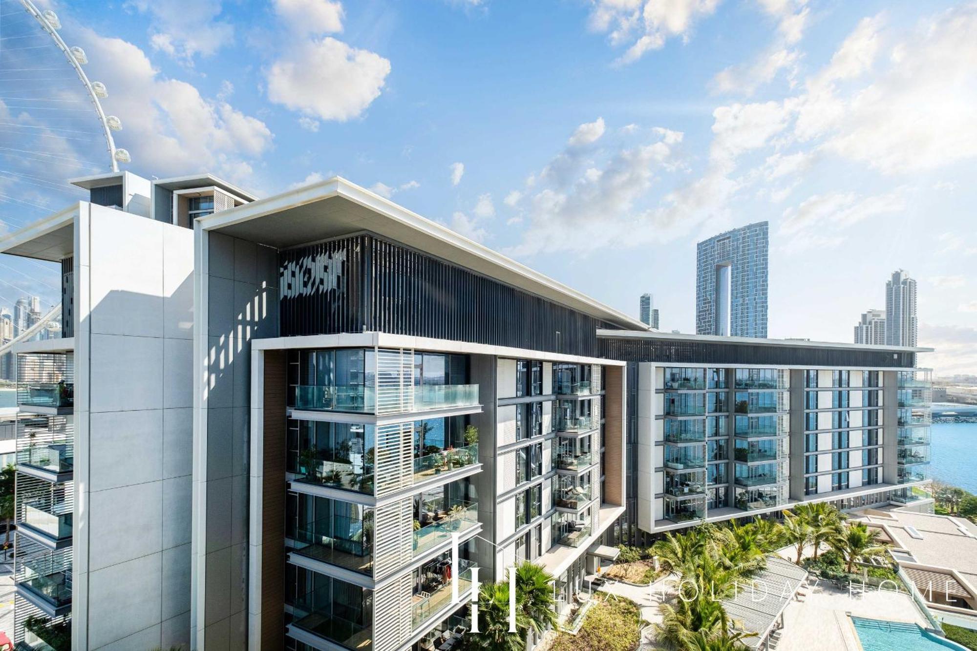 Lux - The Bluewater Island Apartment Dubai
