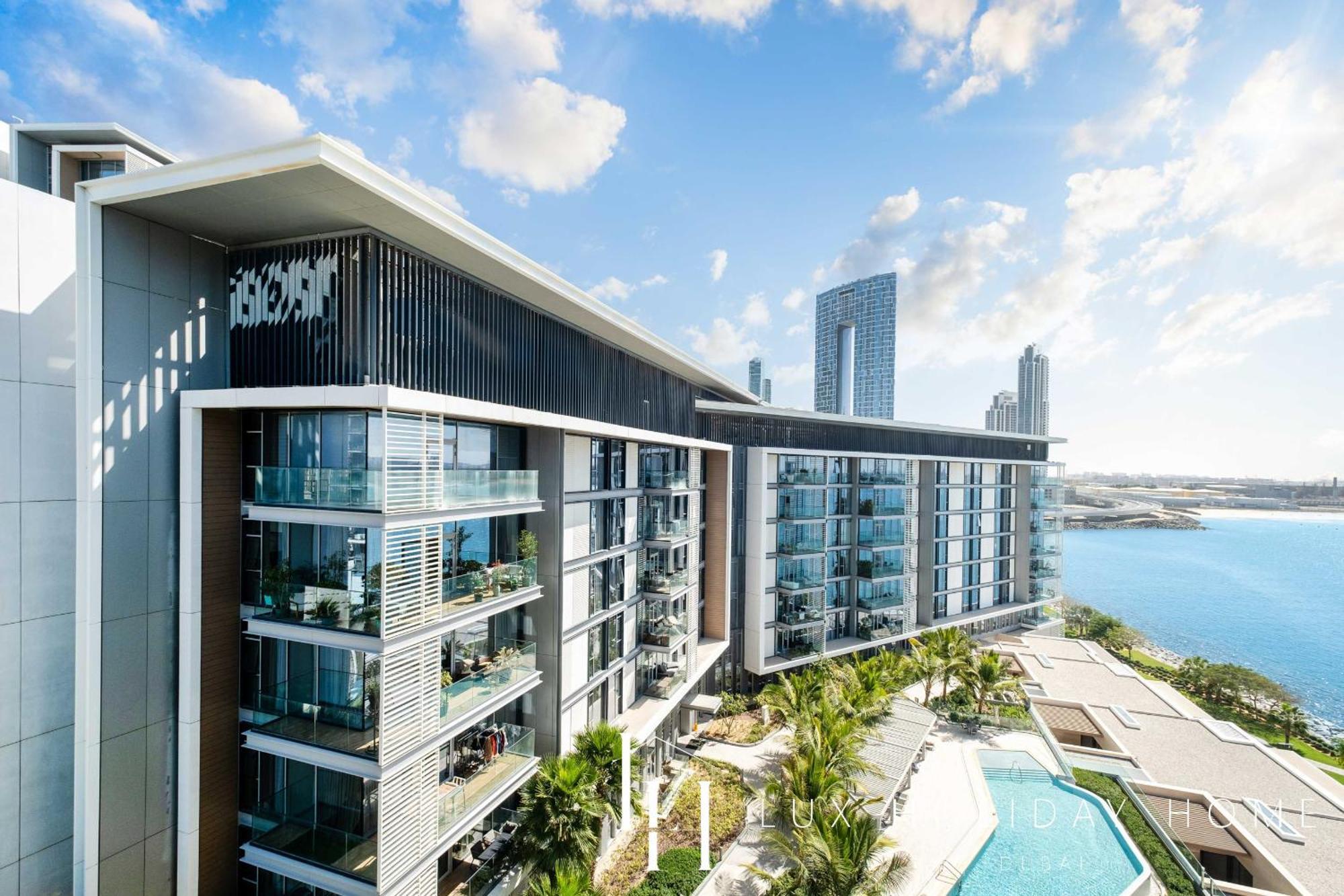 Lux - The Bluewater Island *