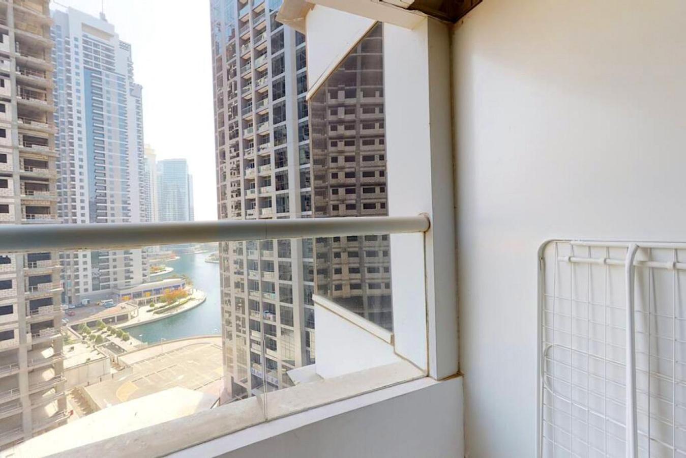 Offer! Spacious And Serene - - Jlt Apartment