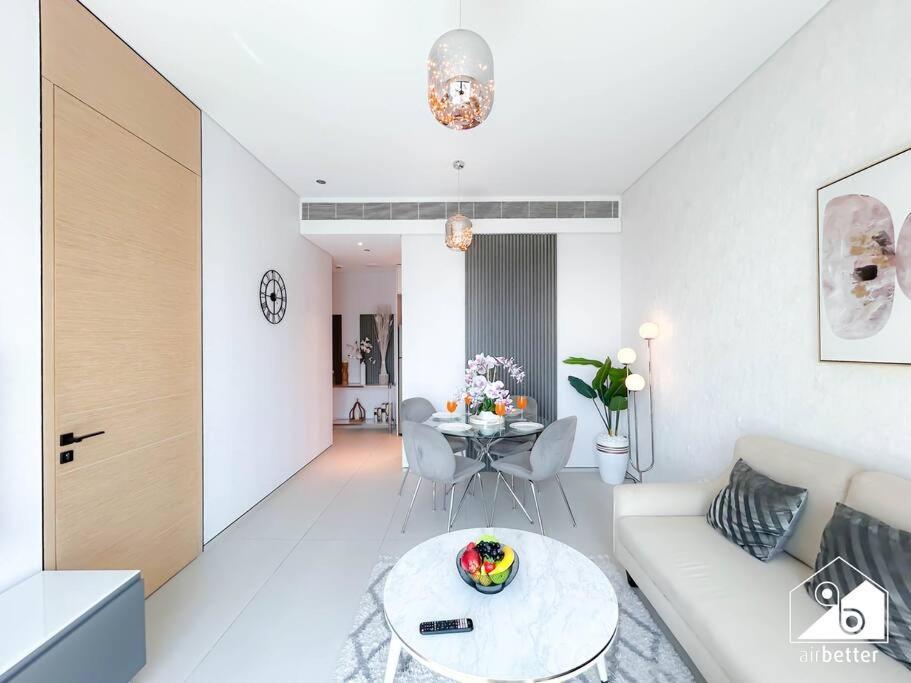 Apartment Luxury 1b Jbr Escape With Stunning Views