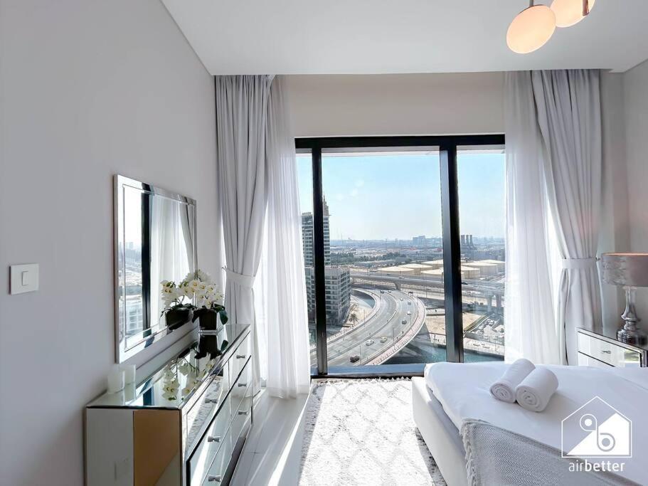 Apartment Luxury 1b Jbr Escape With Stunning Views *