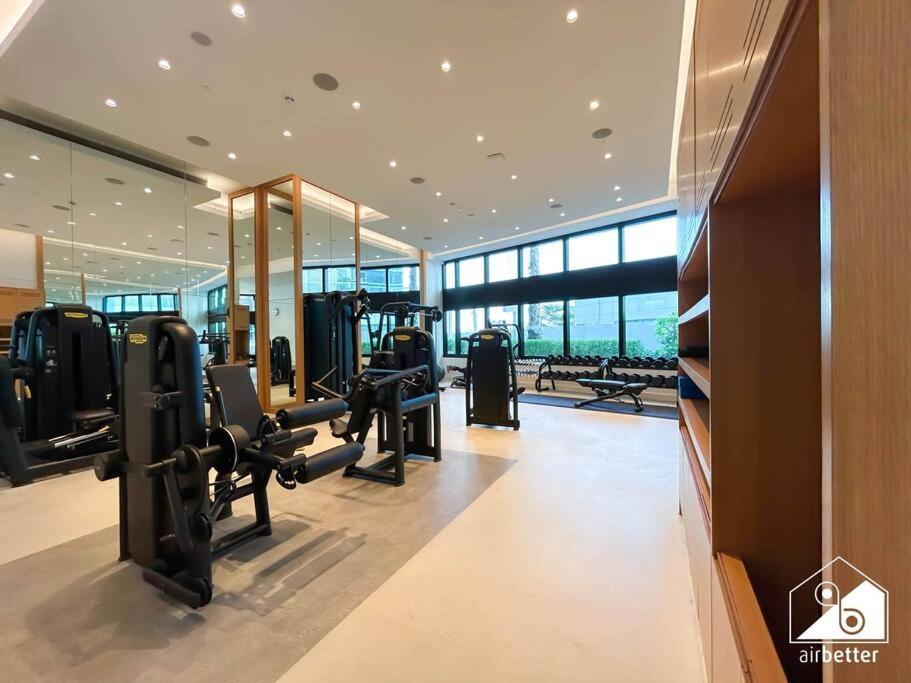 Luxury 1b Jbr Escape With Stunning Views