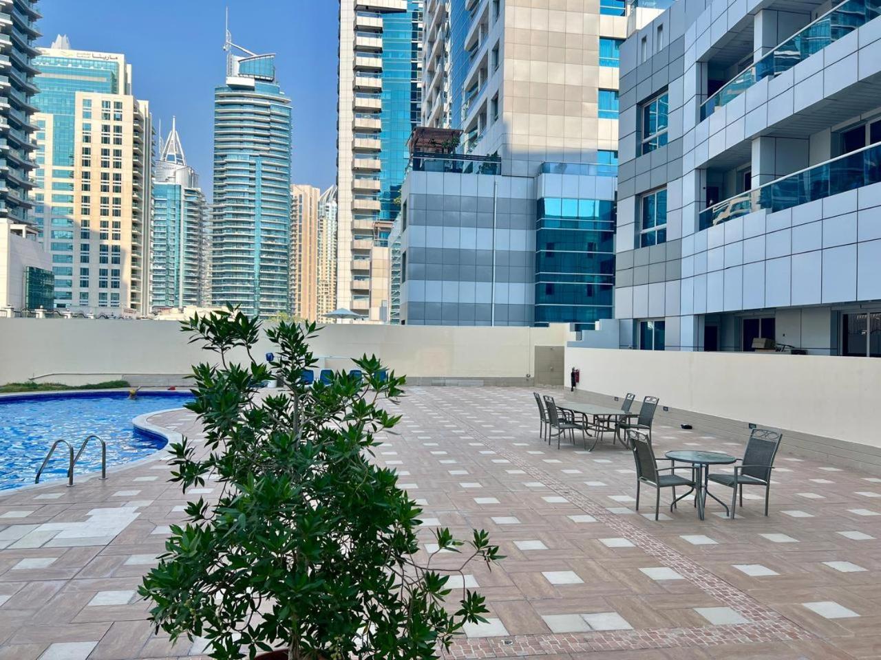 Apartment White Sage Stunning New In Marina Dubai