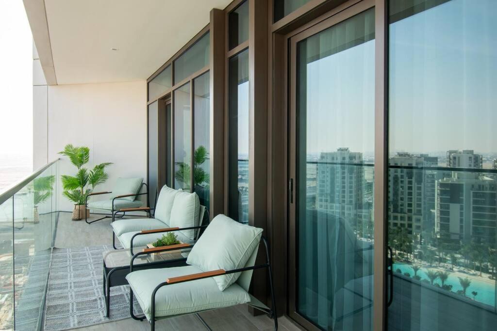 Waves - Luxurious 11th Floor Retreat In Palace Residences *
