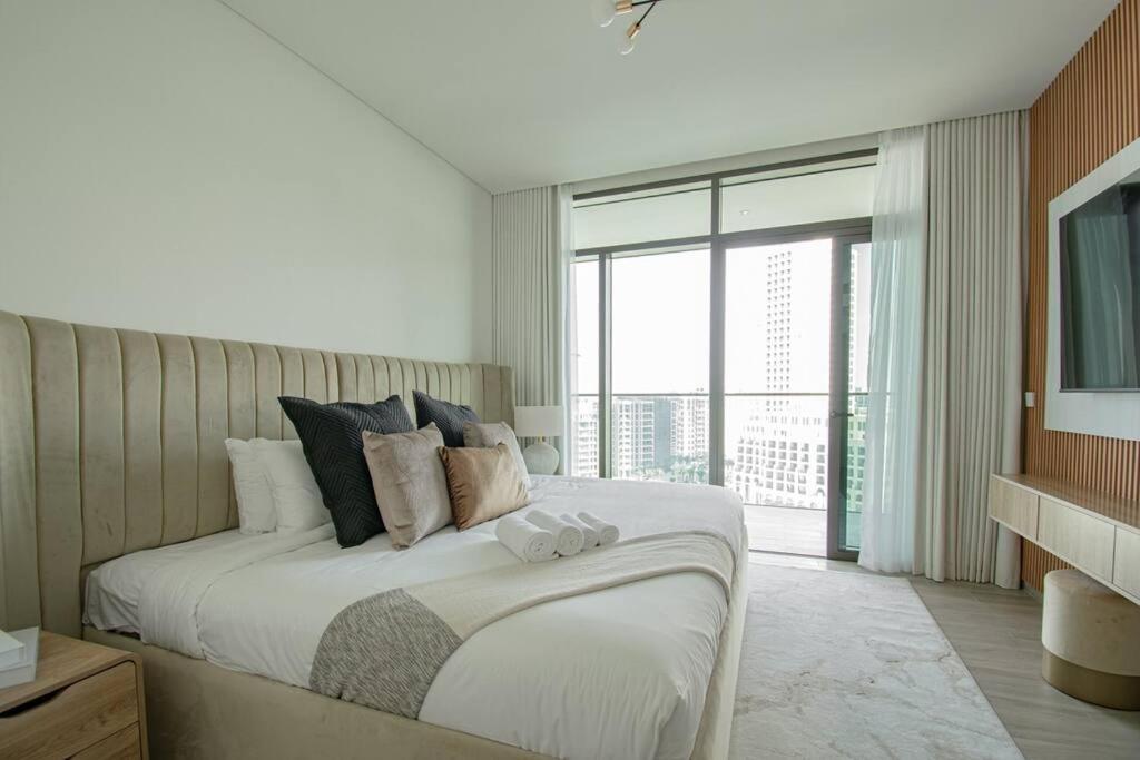 Waves - Luxurious 11th Floor Retreat In Palace Residences