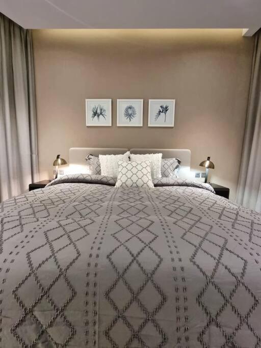 2 Bedroom Damac Prive *