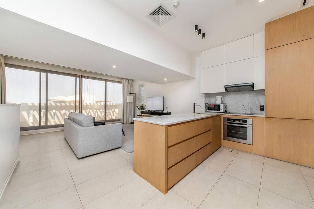 Palm Jumeirah Sea View 1bdr * Dubai