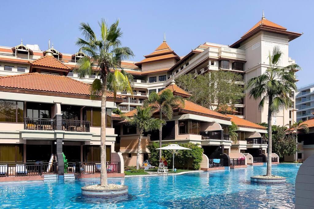 Palm Jumeirah Sea View 1bdr