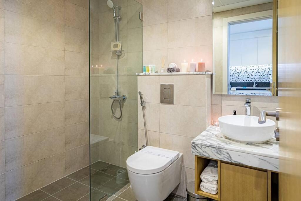 Apartment Iconic In Business Bay Dubai
