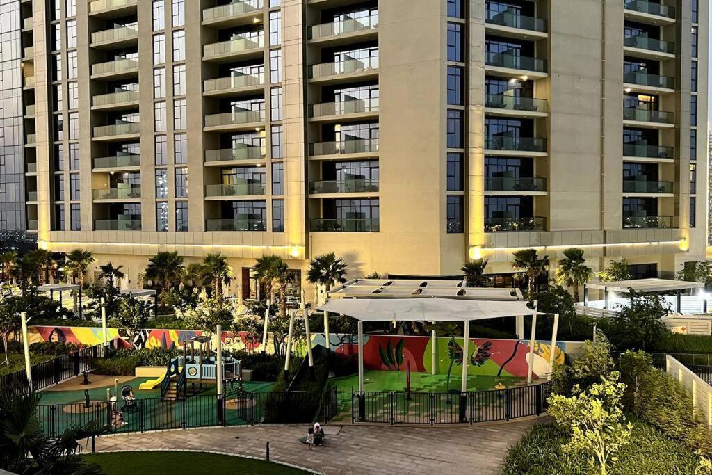 Apartment Iconic In Business Bay *