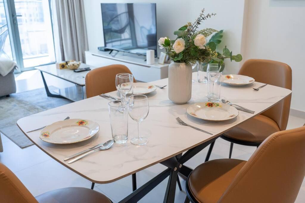 Apartment Stylish Urban Living - 1-bedroom In Burj Royale