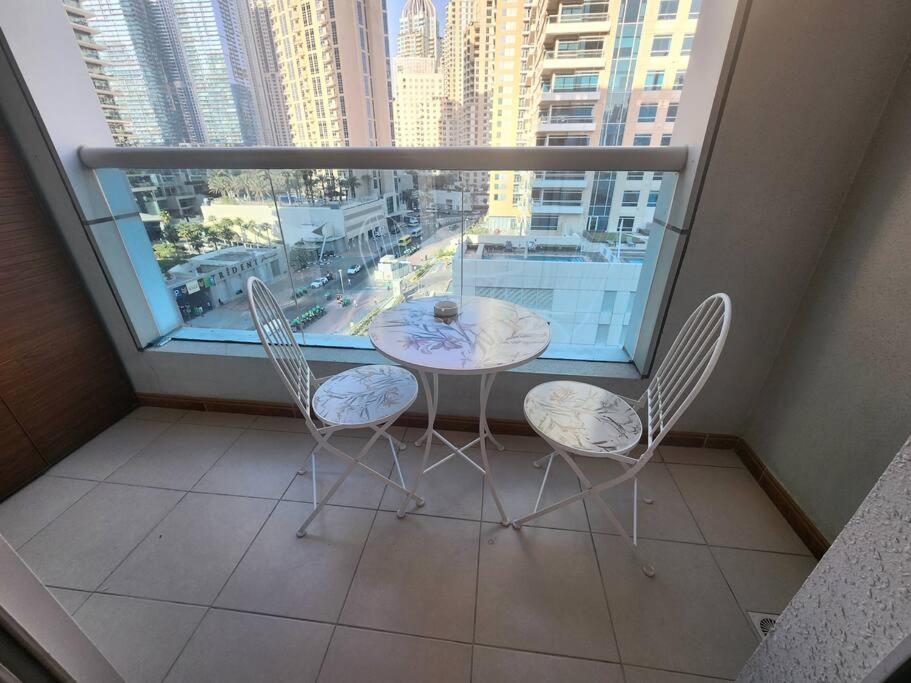Apartment Cozy Marina Next To Metro Dubai
