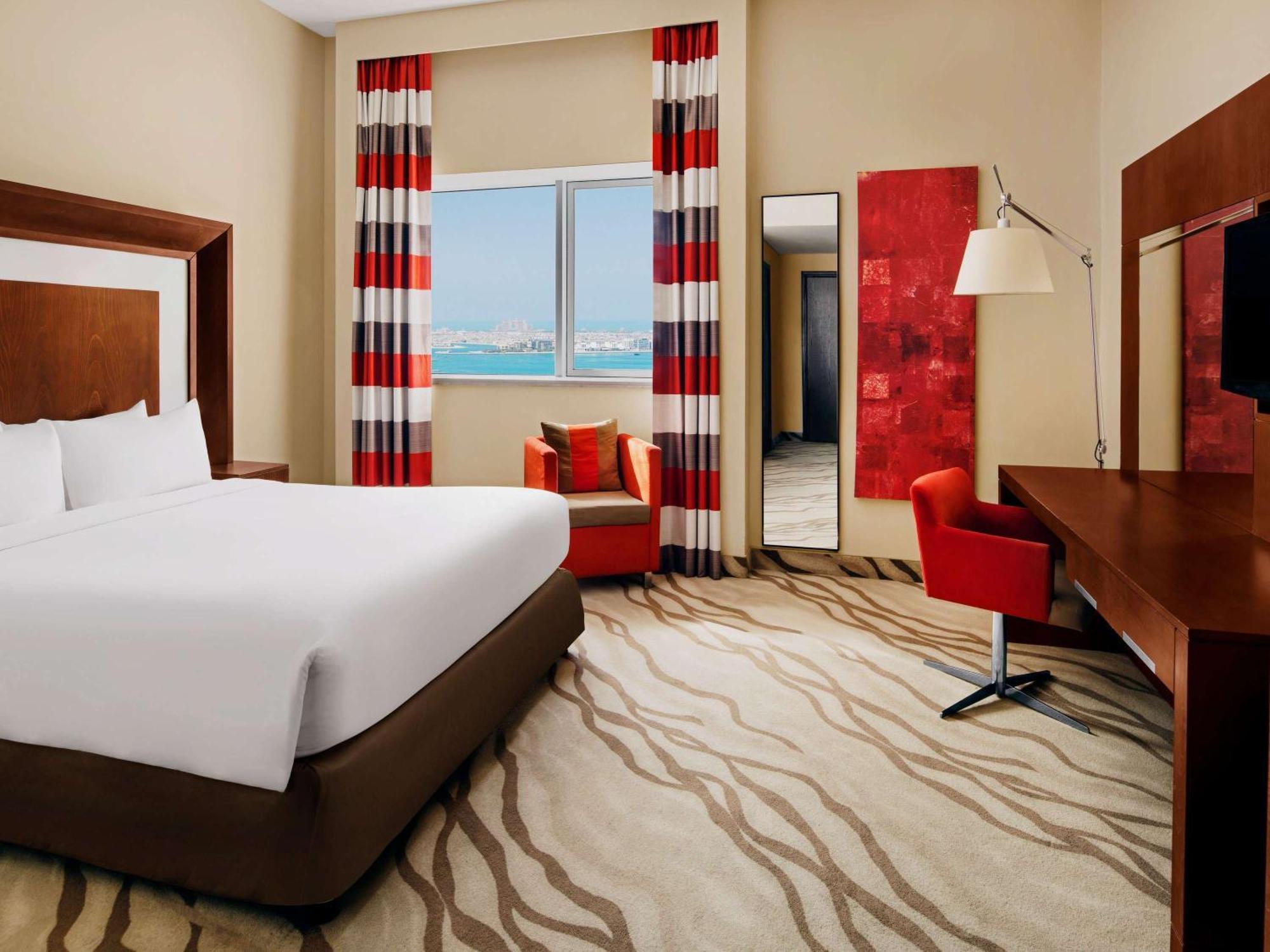 Novotel Al Barsha 4* Dubai