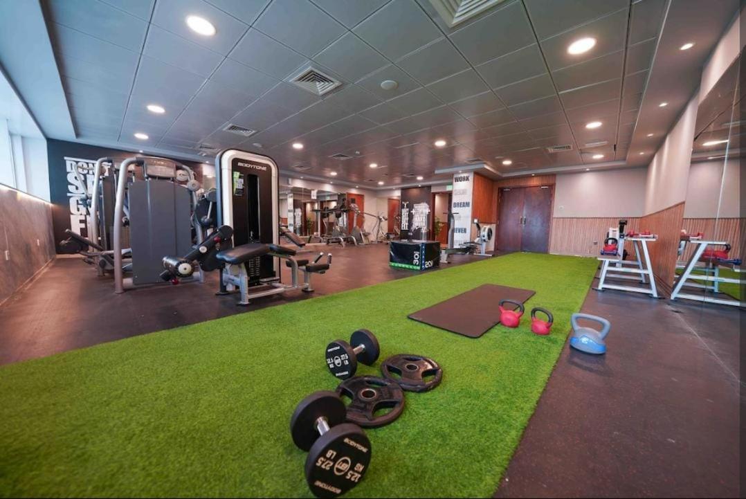Entire Private Self Catered Marina Apartment