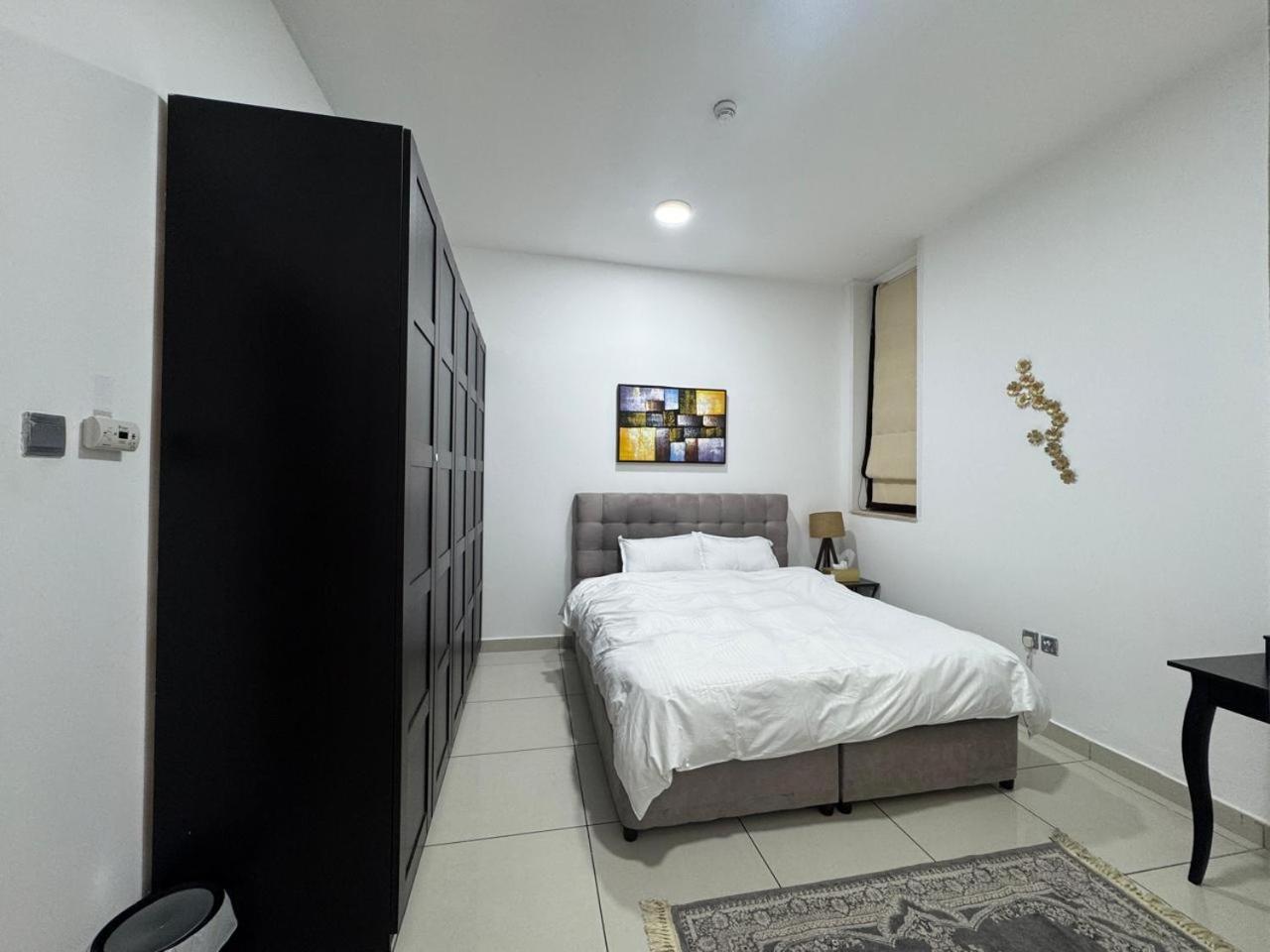 Apartment Sea View 1br - Marina Pinnacle *
