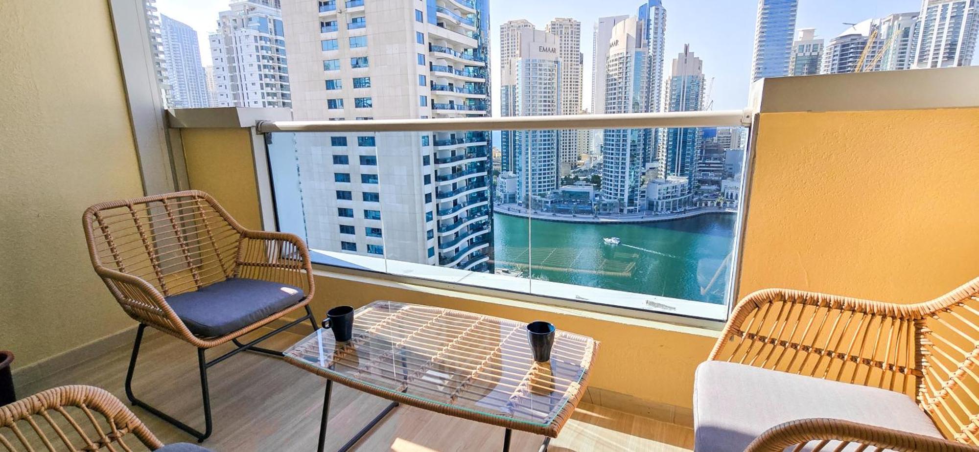 Marina View Spacious 2 Bhk Apartment *
