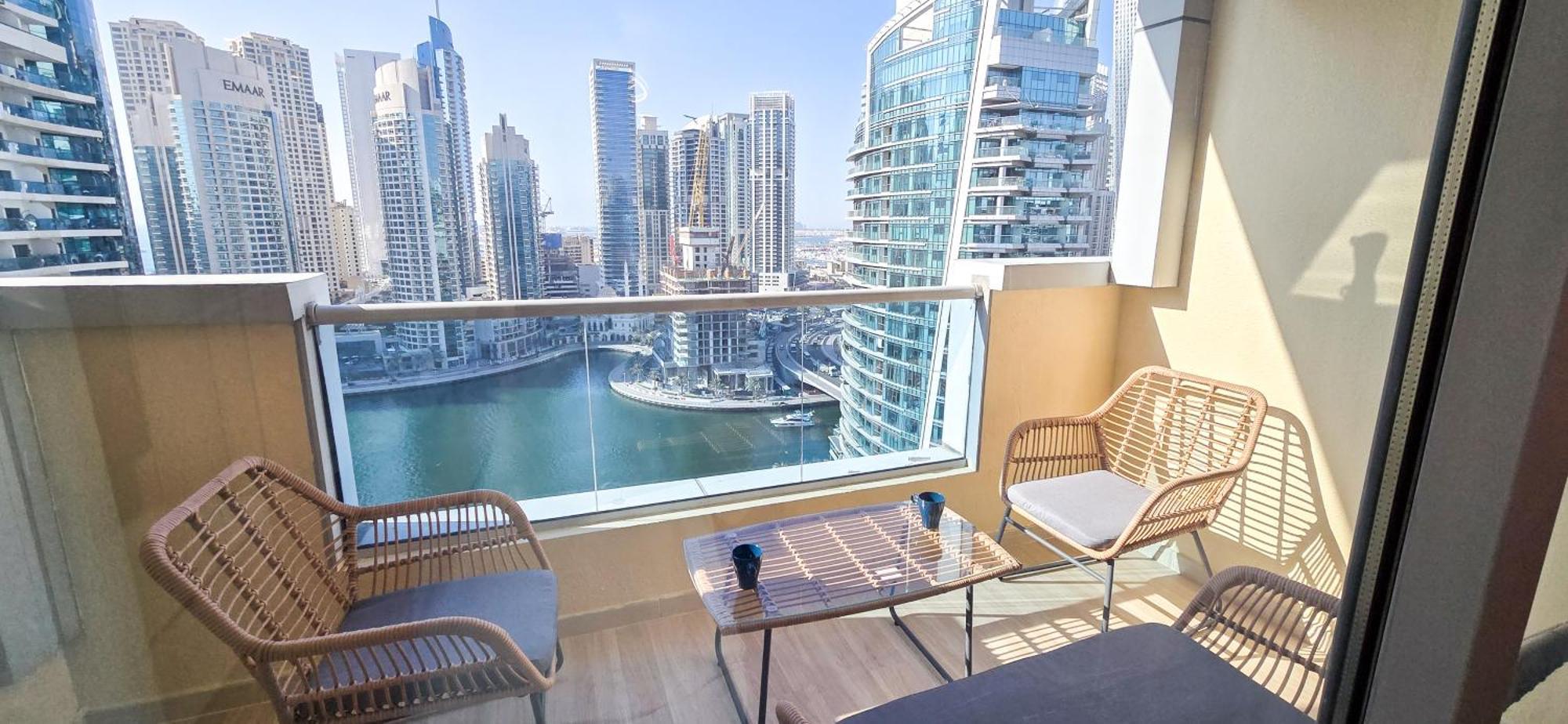 Marina View Spacious 2 Bhk Dubai
