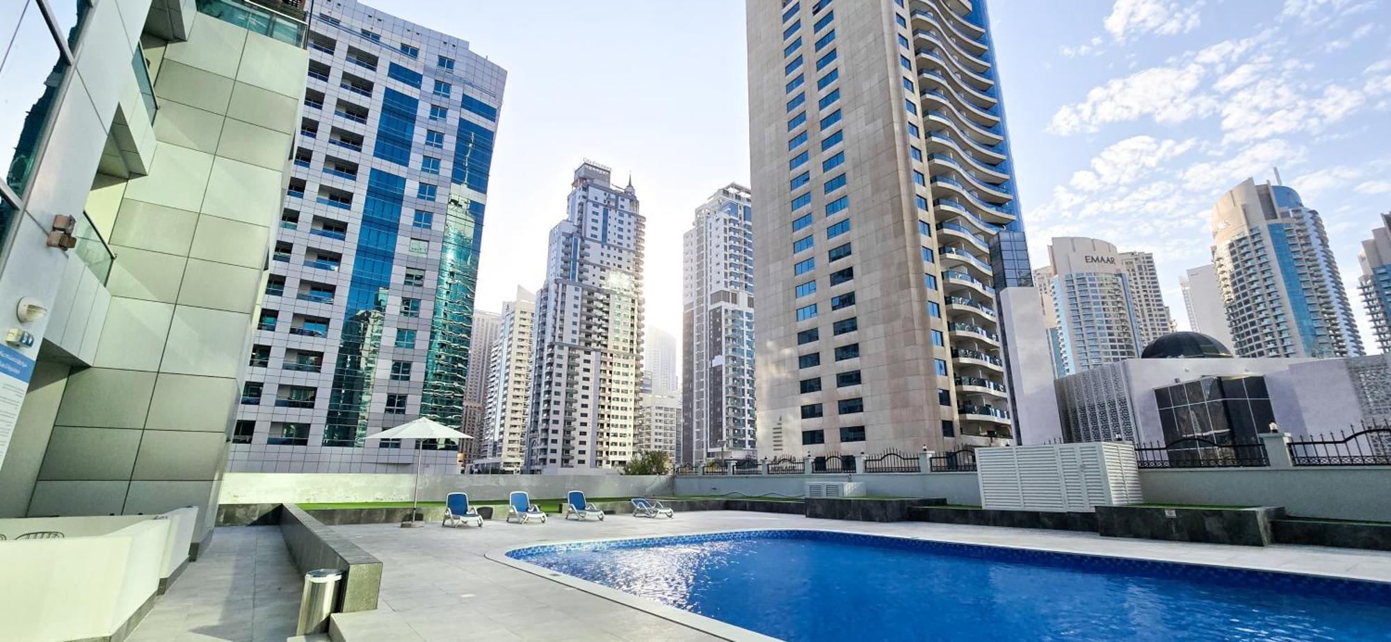 Marina View Spacious 2 Bhk Apartment