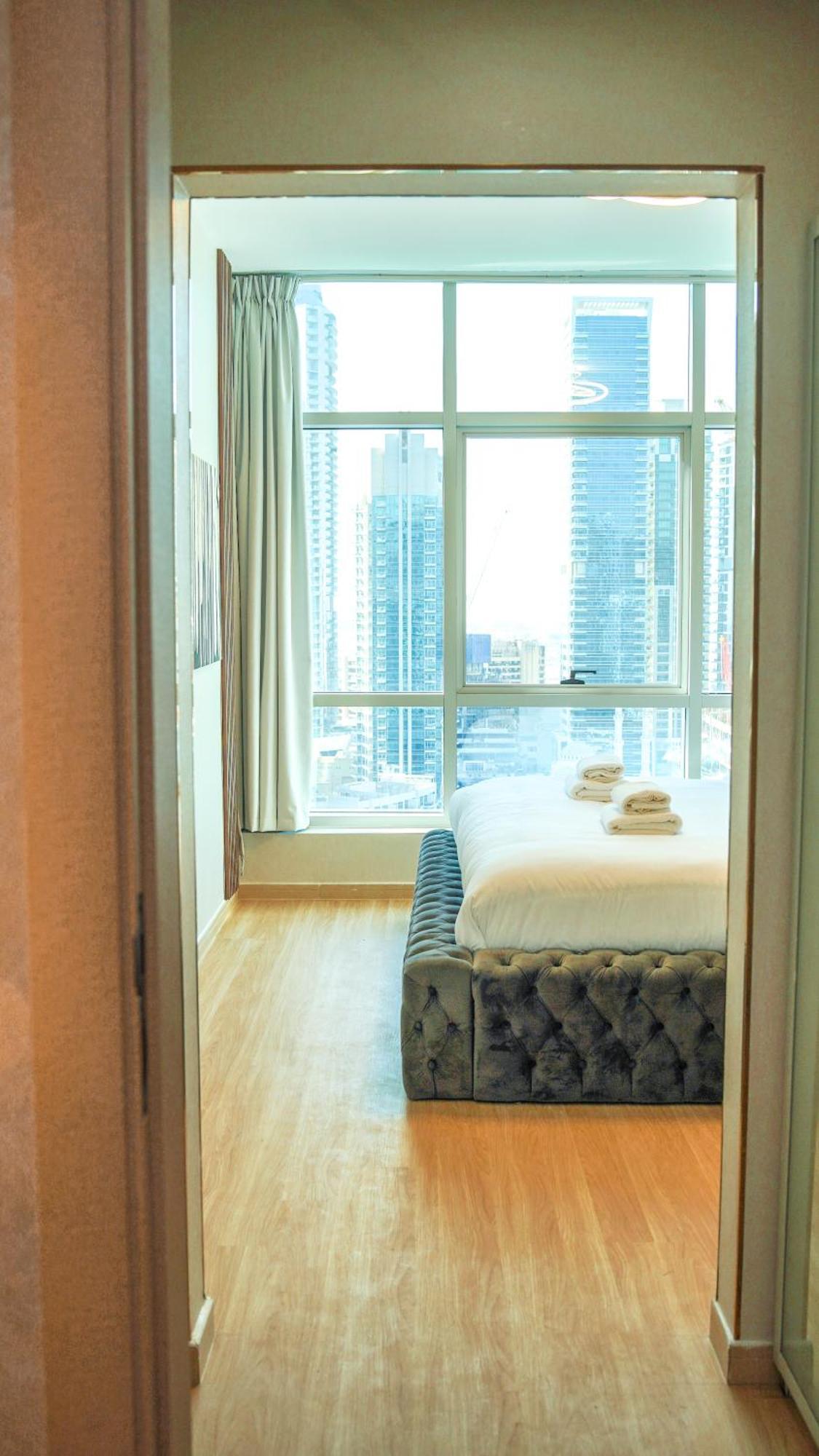 Apartment Marina View Spacious 2 Bhk Dubai