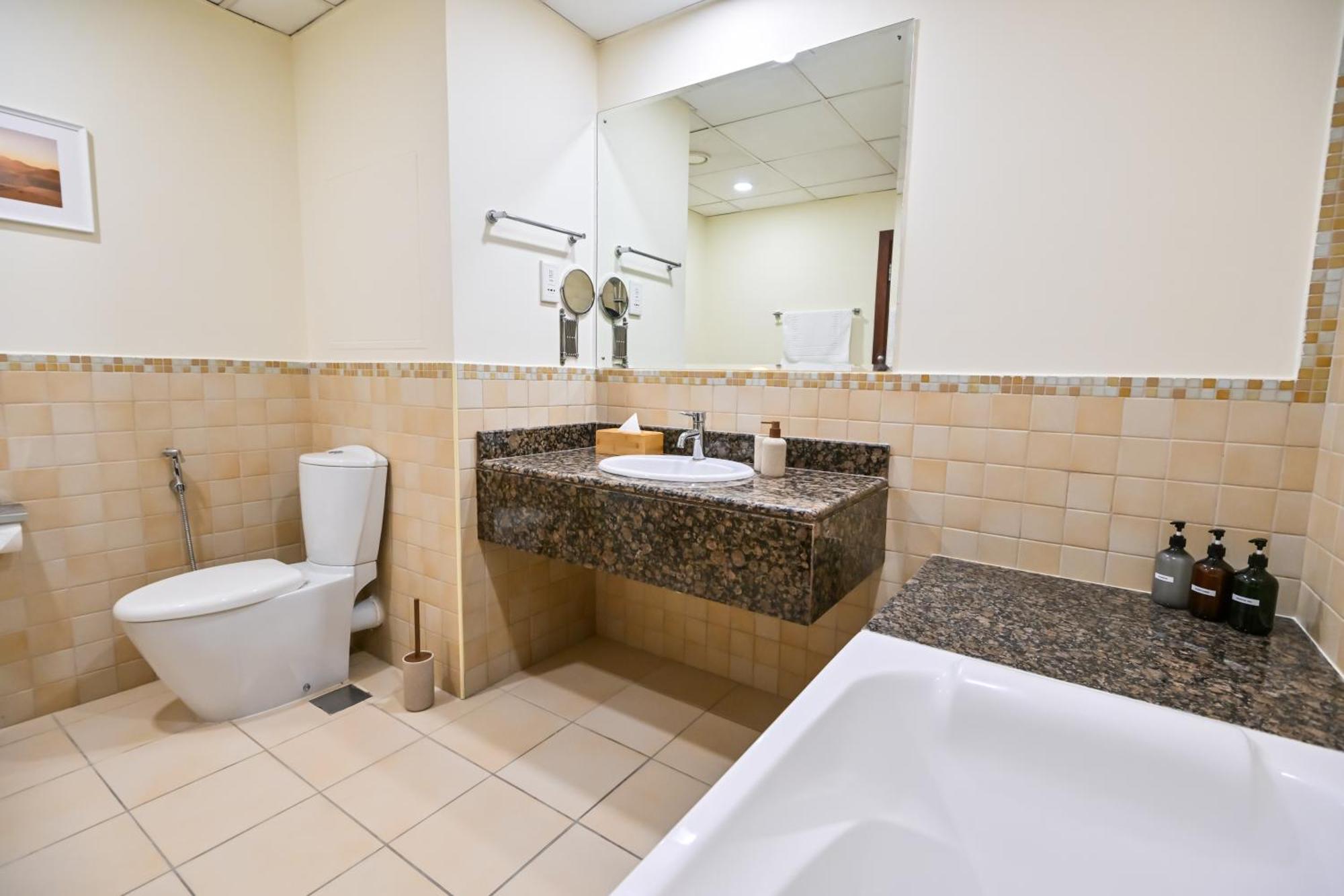 7 Beds - Jbr 3 Min Walk Dubai
