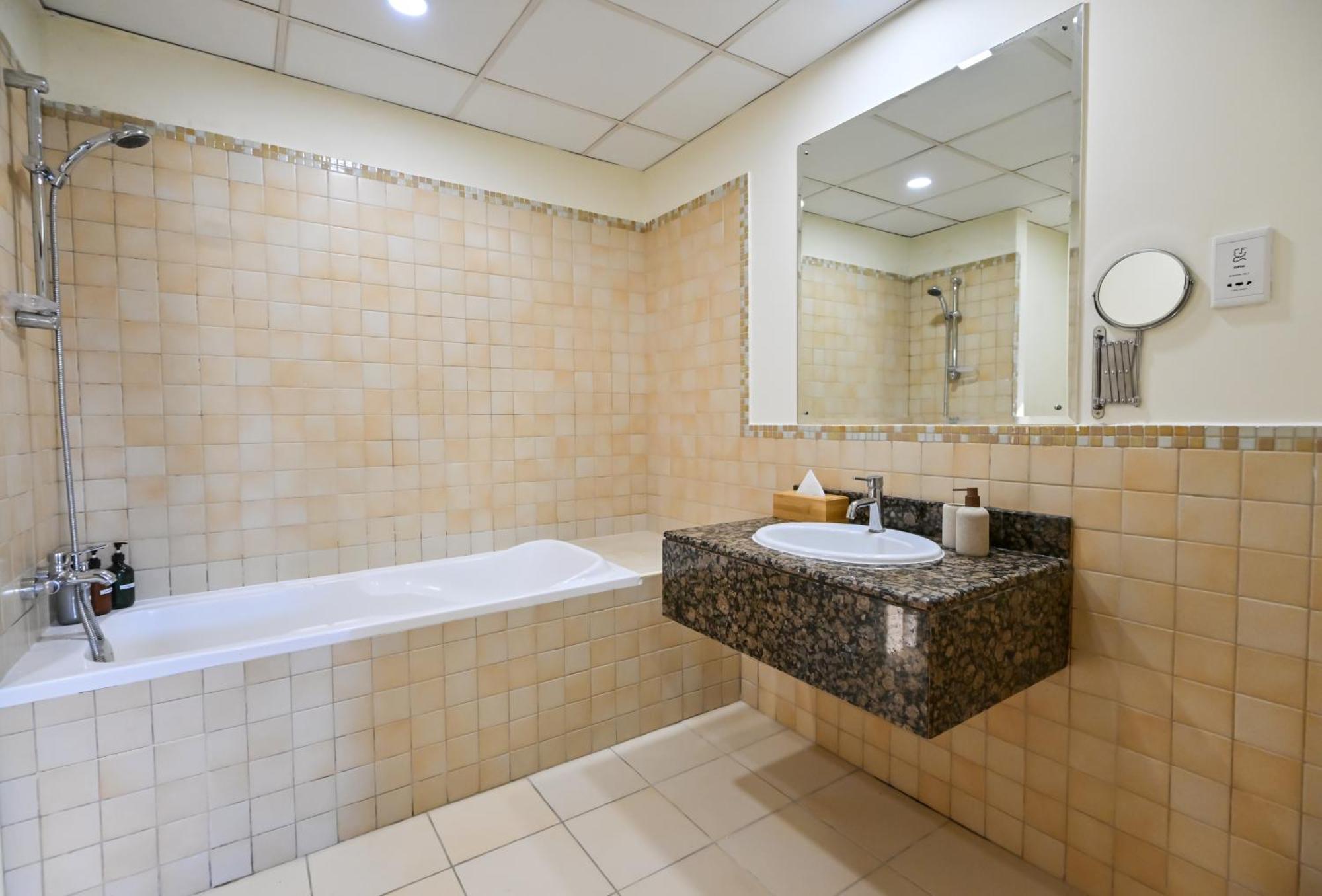 Apartment 7 Beds - Jbr 3 Min Walk Dubai