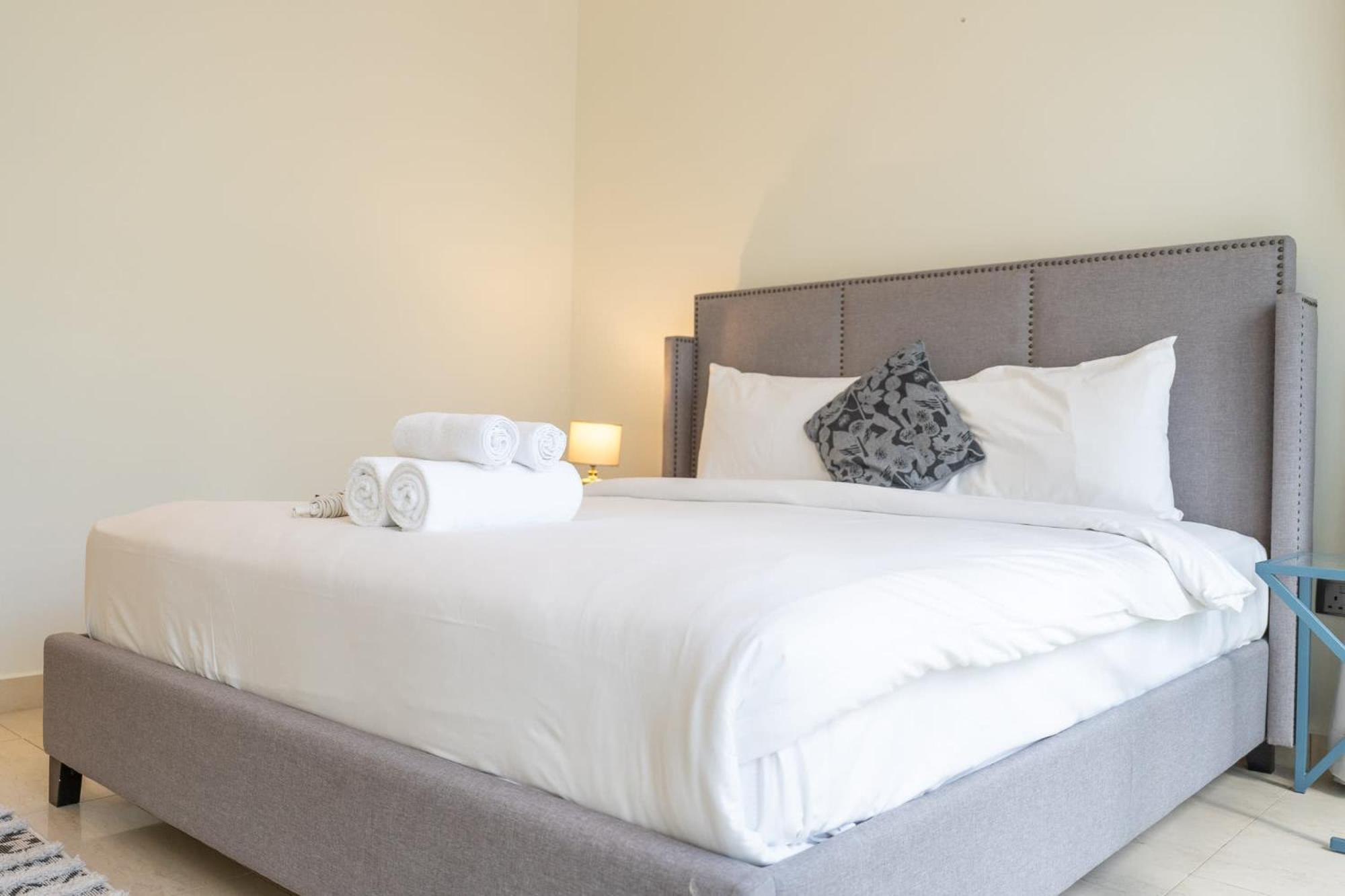 Prestigious 3-bedroom With Easy Access In Downtown Apartment Dubai